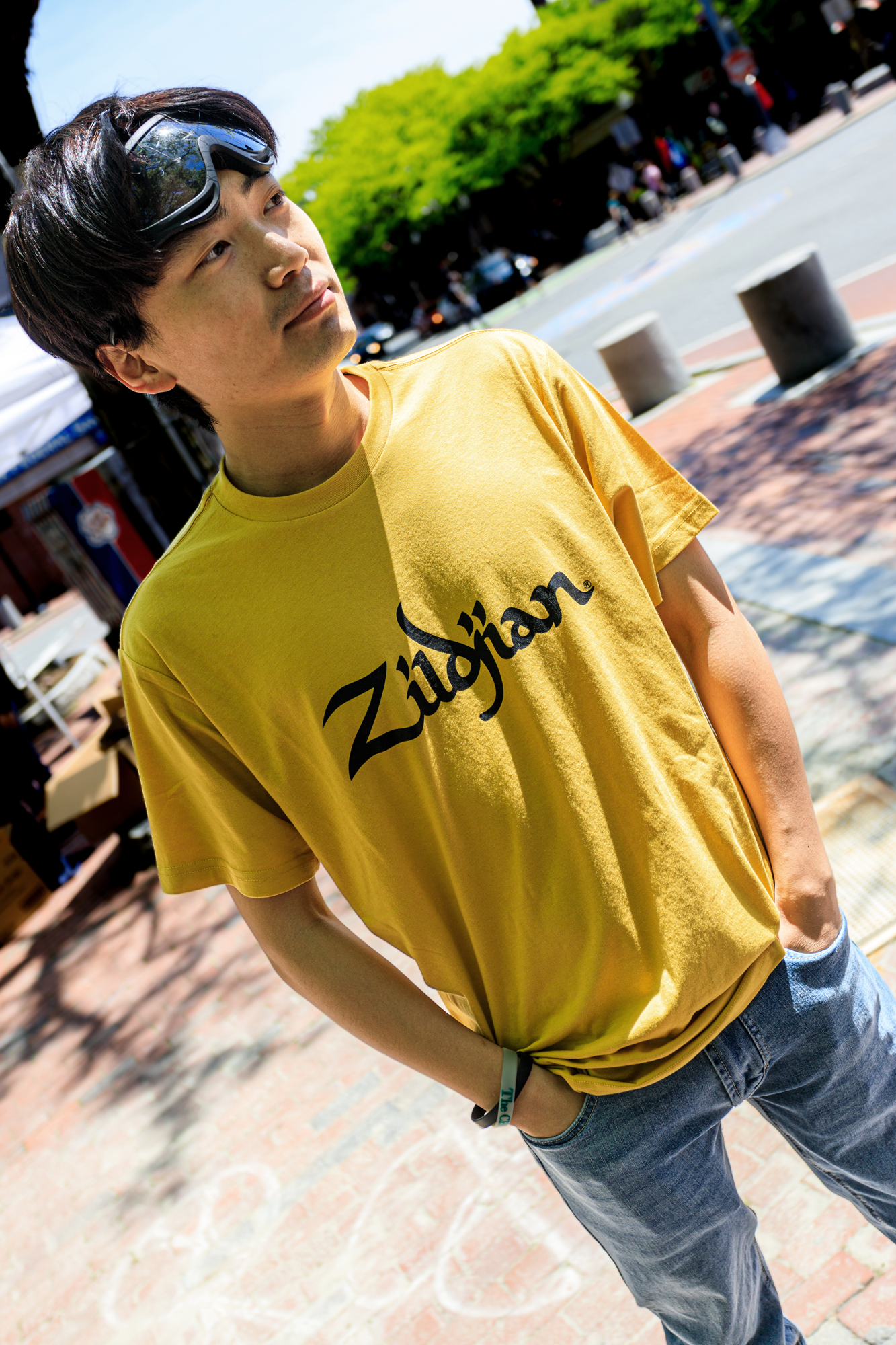 Zildjian Classic Logo T-Shirt in Gold - L 