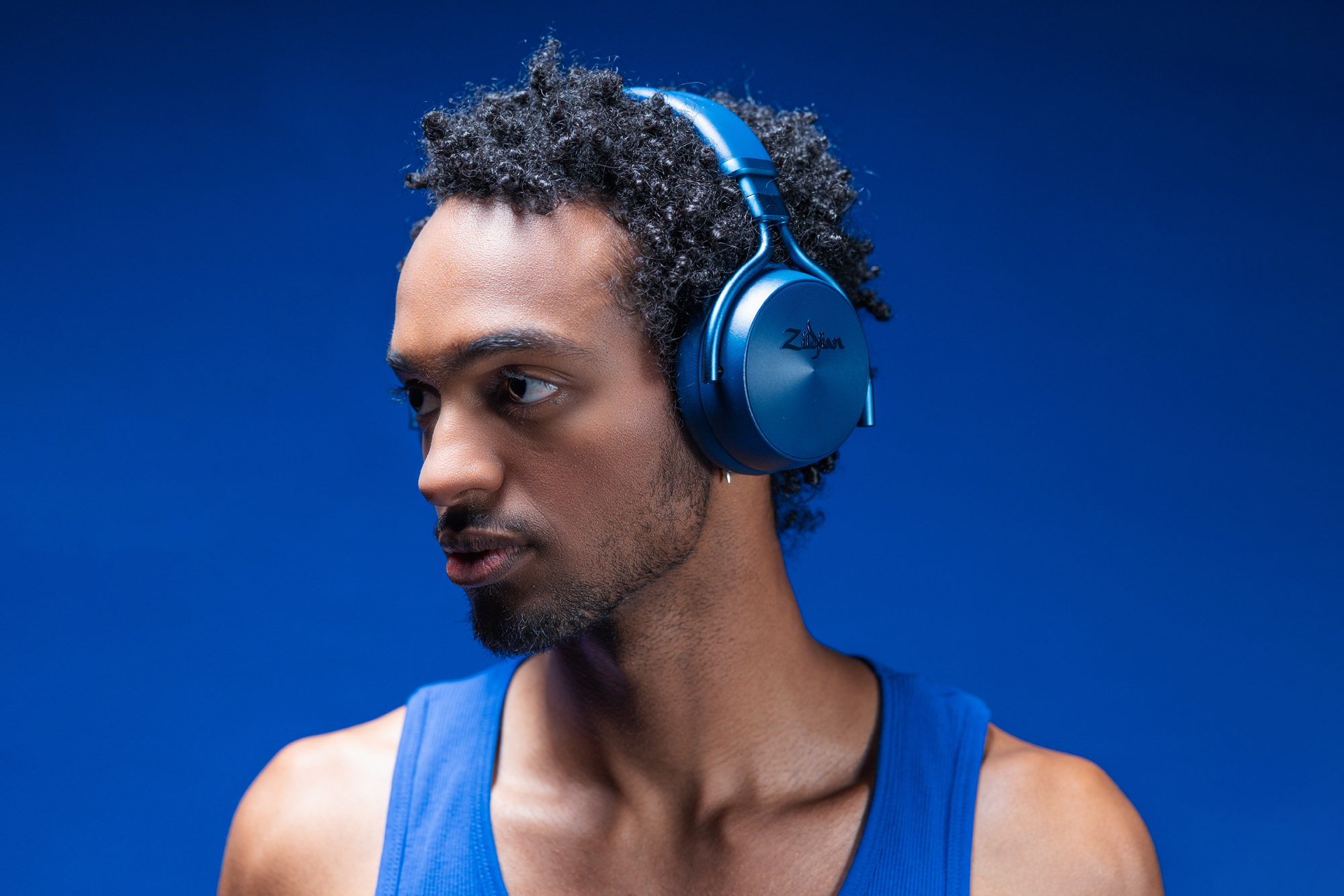 Zildjian ALCHEM-E Perfect Tune Over Ear Headphones in Midnight
